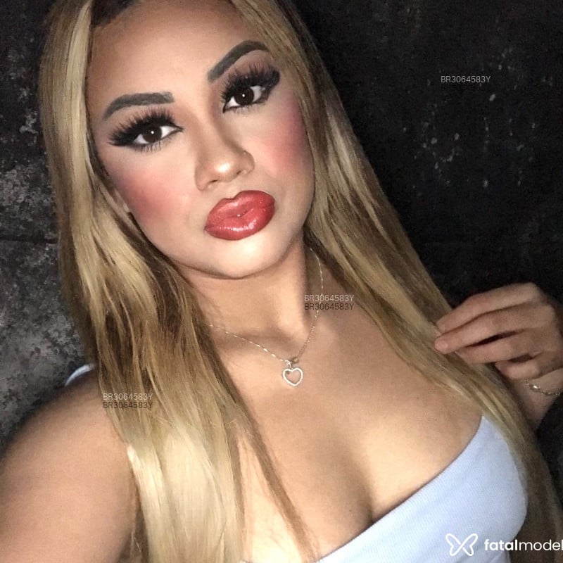 Acompanhante Carolina - Feed