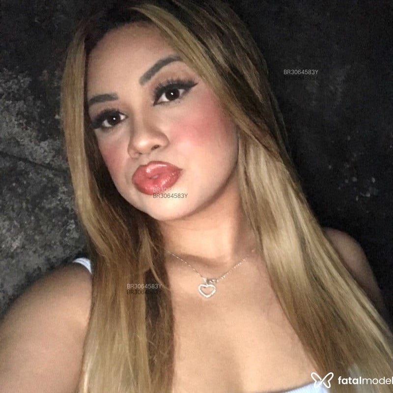 Acompanhante Carolina - Feed