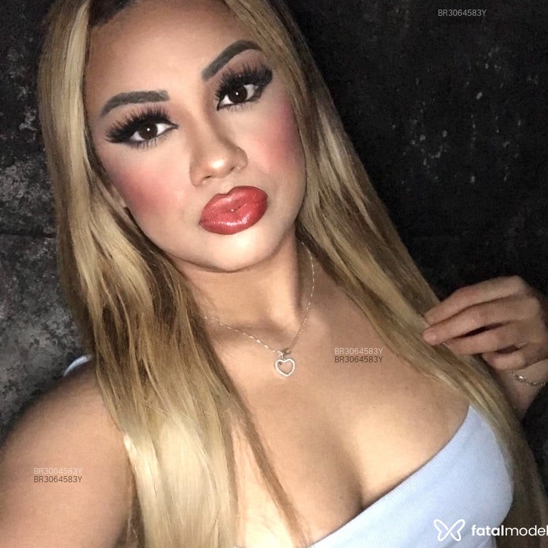 Acompanhante Carolina - Feed