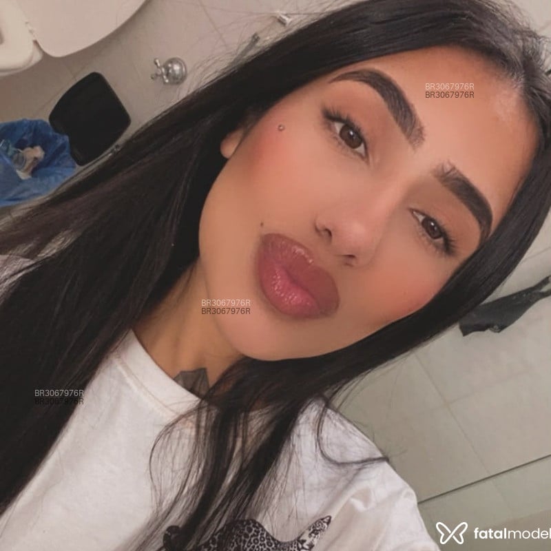 Acompanhante Gaby - Feed