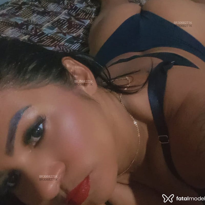 Acompanhante Fernanda - Feed