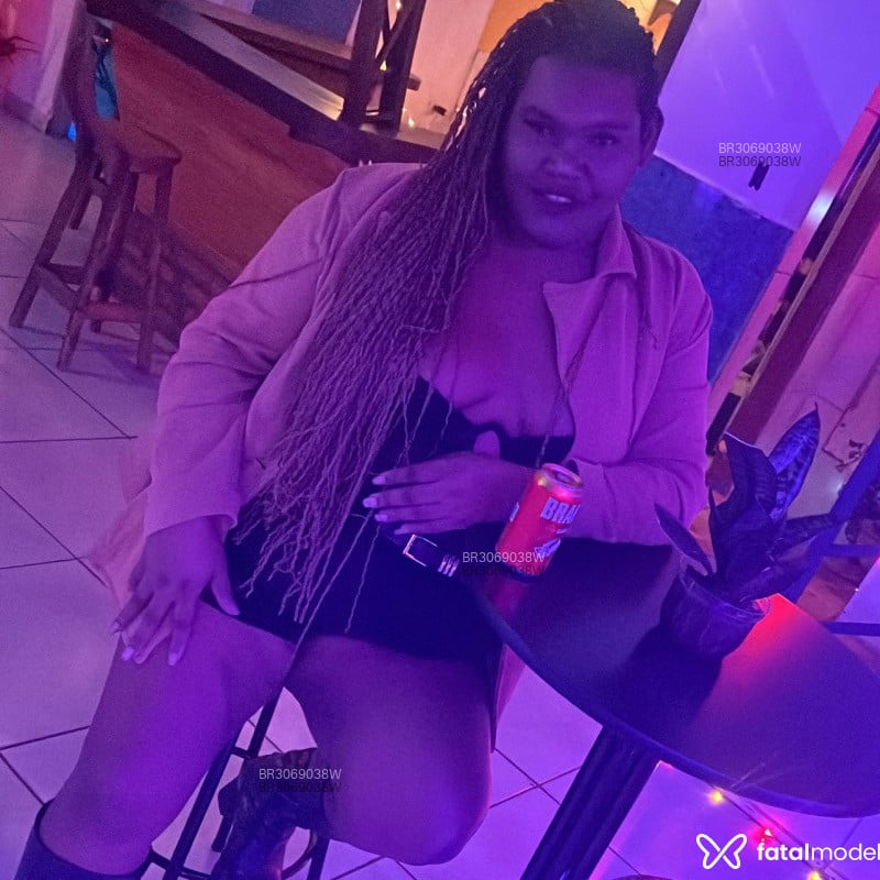 Acompanhante Brenda Mansur - Feed