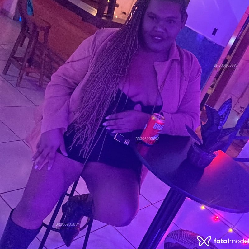 Acompanhante Brenda Mansur - Feed