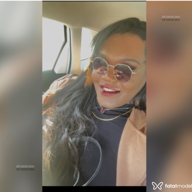 Acompanhante Brenda Mansur - Feed
