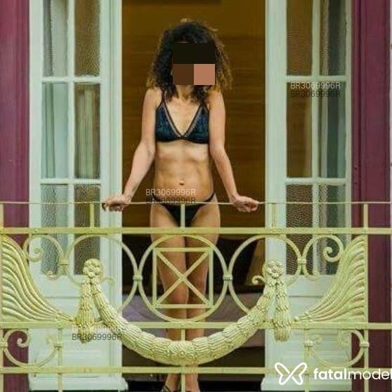 Acompanhante Cecília Lima - Feed