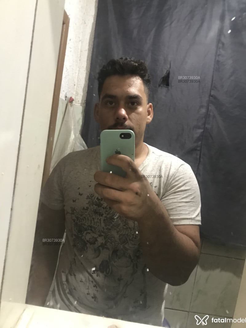 Acompanhante Gabriel - Feed