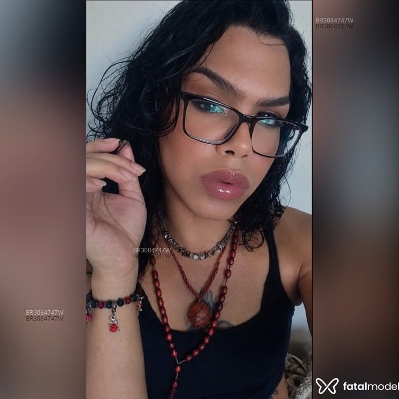 Acompanhante Handara Cavalcante - Feed