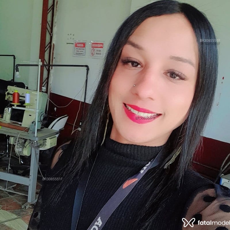 Acompanhante Kendra Ferrete - Feed