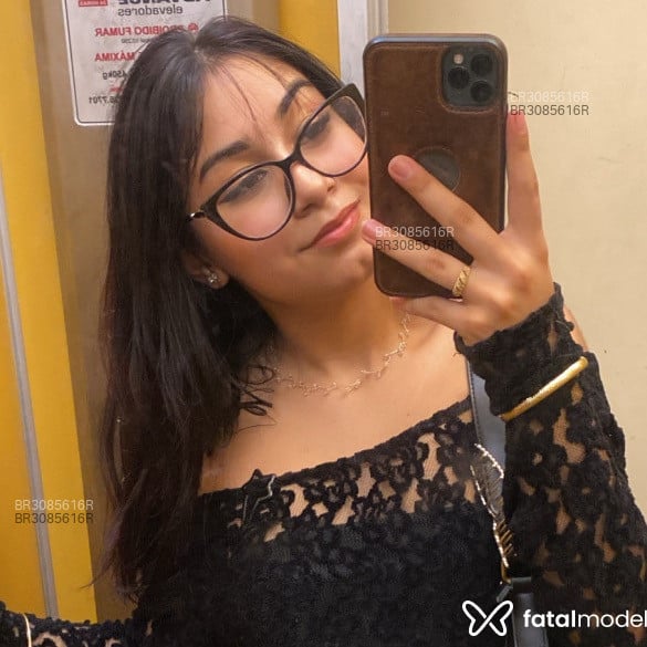 Acompanhante Emilly - Feed