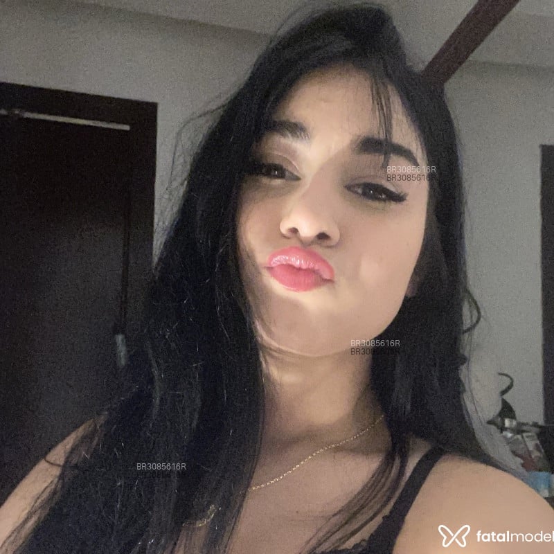 Acompanhante Emilly - Feed