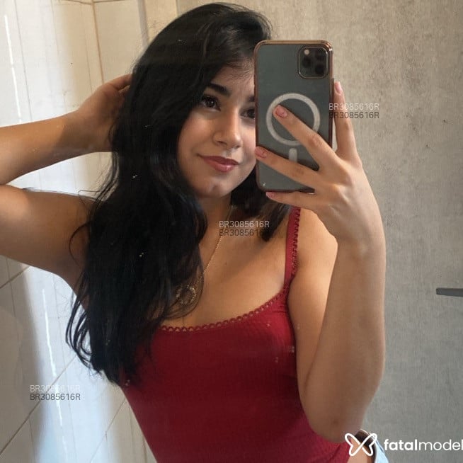 Acompanhante Emilly - Feed