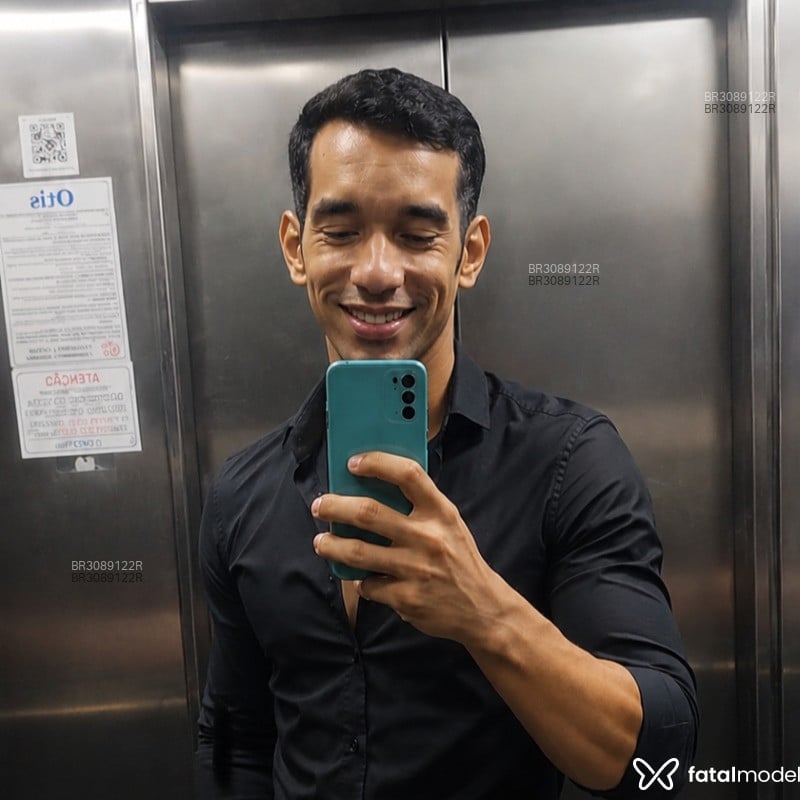 Acompanhante Luan Xavier - Feed