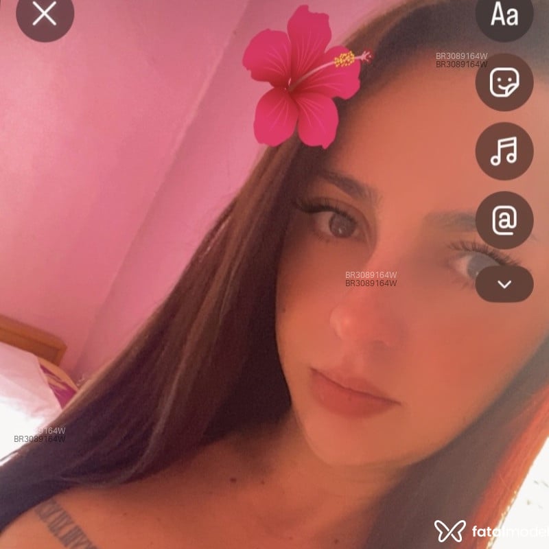 Acompanhante Morenatatuada - Feed