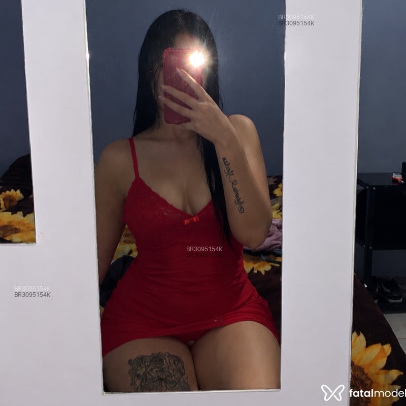 Acompanhante Aninha - Feed