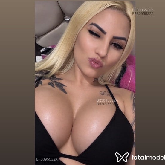 Acompanhante Dani - Feed