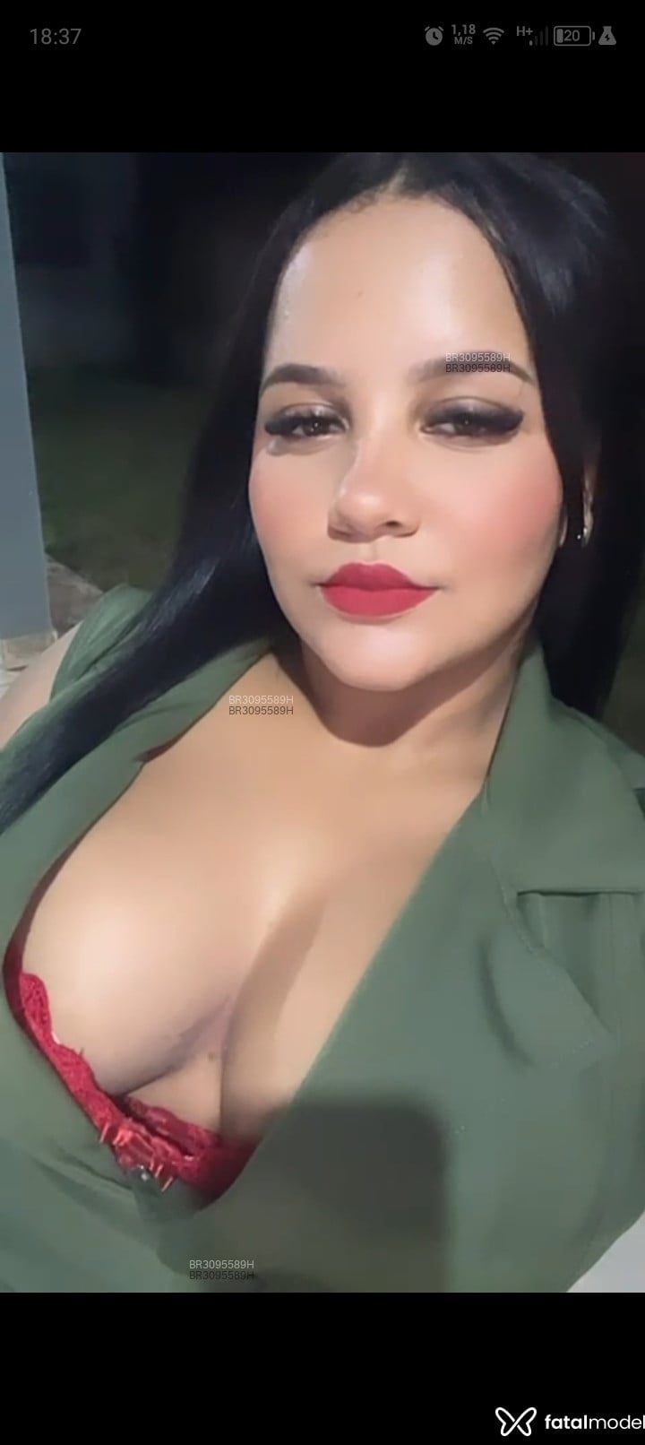 Acompanhante Estefane - Feed