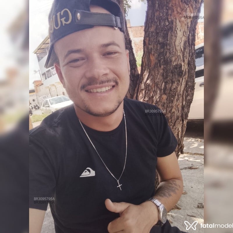 Acompanhante Fernando - Feed