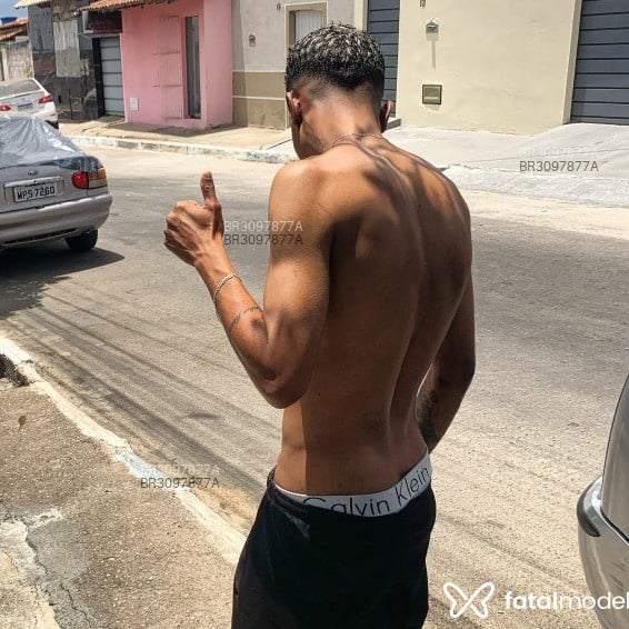 Acompanhante Arthur Miguel - Feed