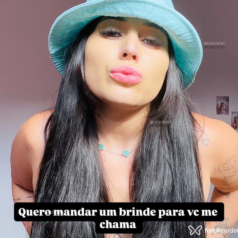 Acompanhante Morena - Feed