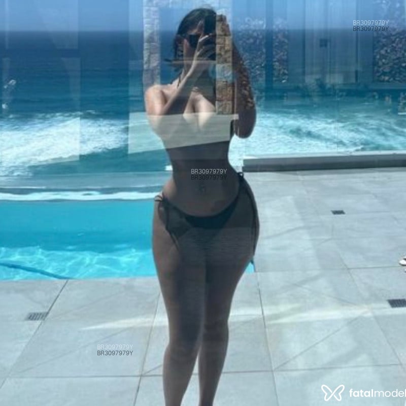 Acompanhante Morena - Feed