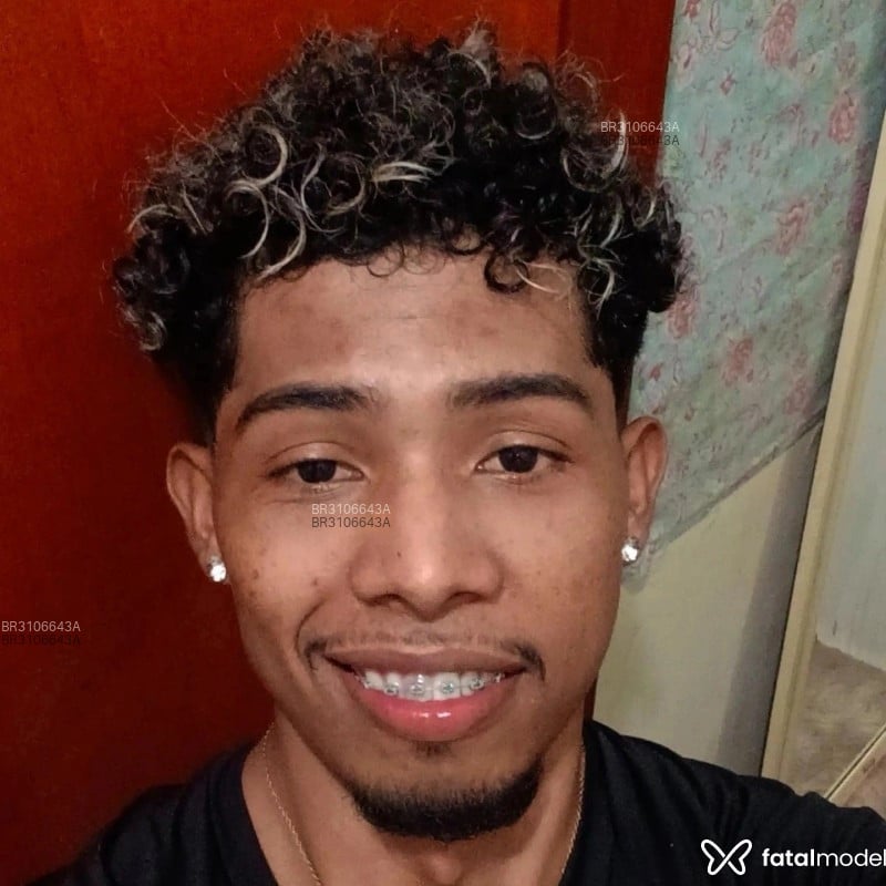 Acompanhante Kaykegostoso - Feed
