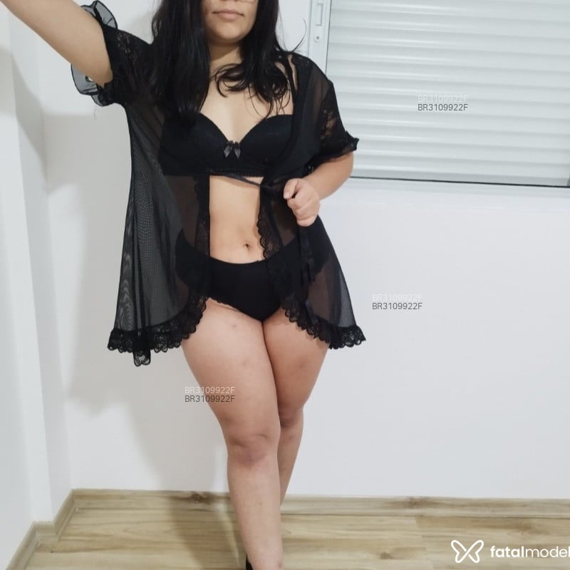 Acompanhante Baixinhagostosa - Feed