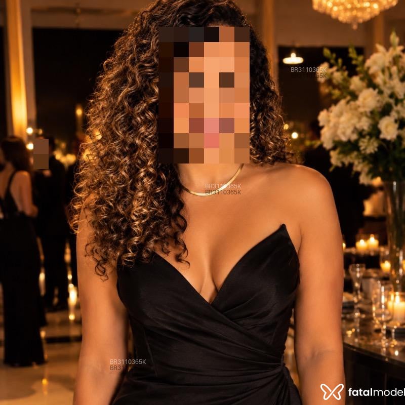 Acompanhante Morena - Feed
