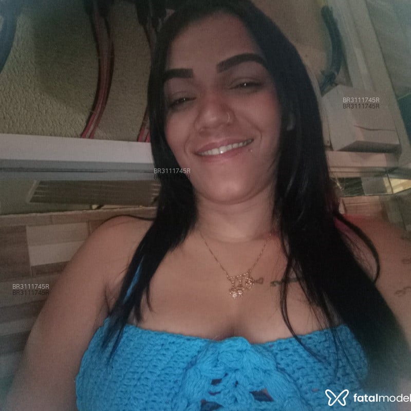 Acompanhante Sarah - Feed