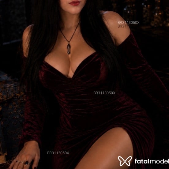Acompanhante Bellatrix - Feed