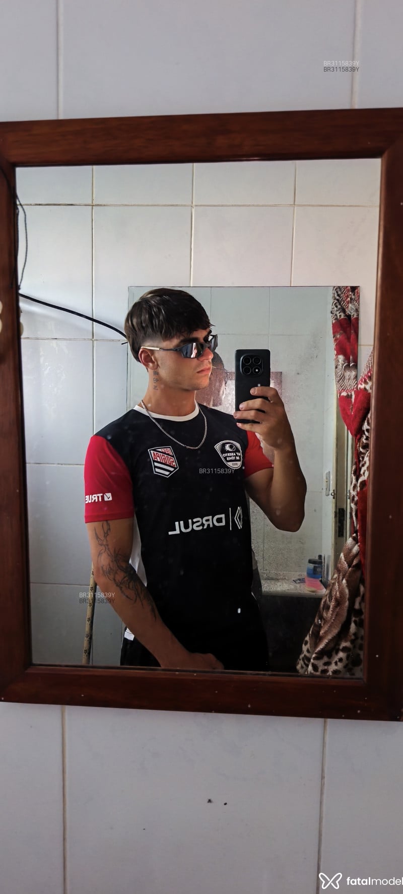 Acompanhante Mateus Henrique - Feed