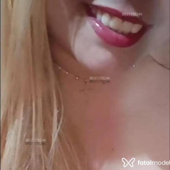 Acompanhante Francyne - Feed