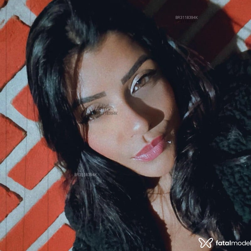 Acompanhante Morena - Feed