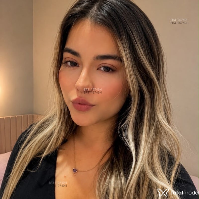 Acompanhante Mariah - Feed