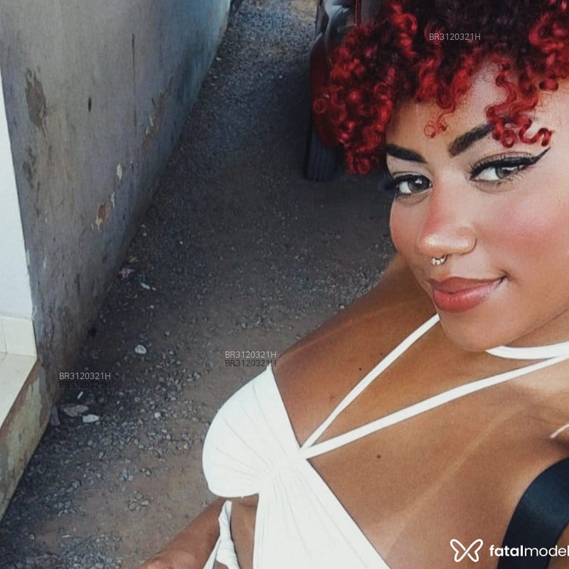 Acompanhante Estrela - Feed