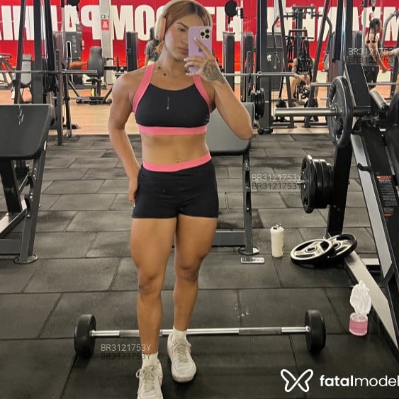 Acompanhante Larissa Melo - Feed