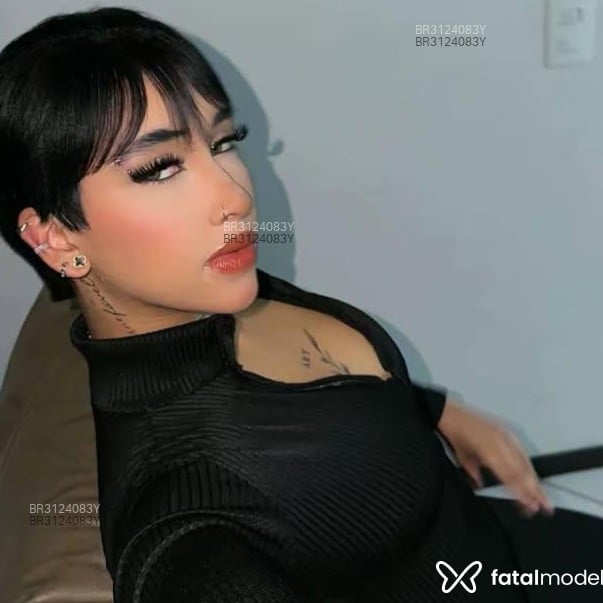 Acompanhante Agatha - Feed