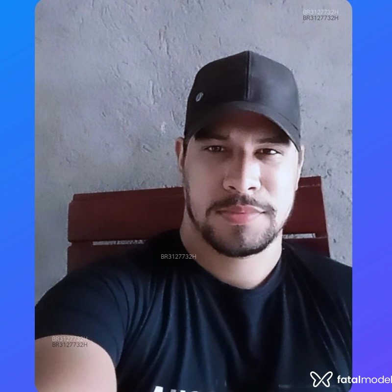 Acompanhante Sebastian - Feed