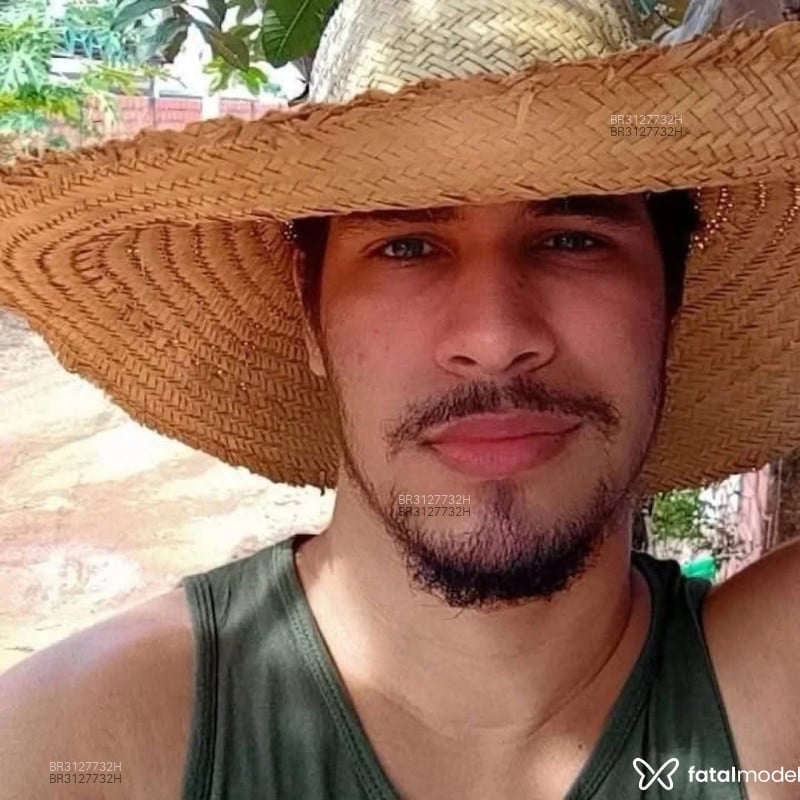 Acompanhante Sebastian - Feed