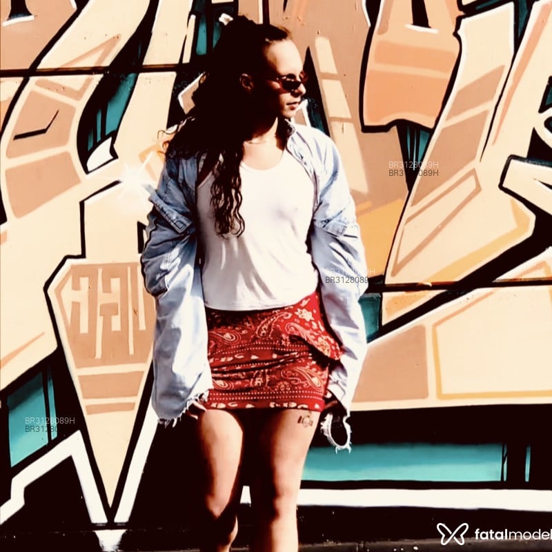Acompanhante Lolla - Feed