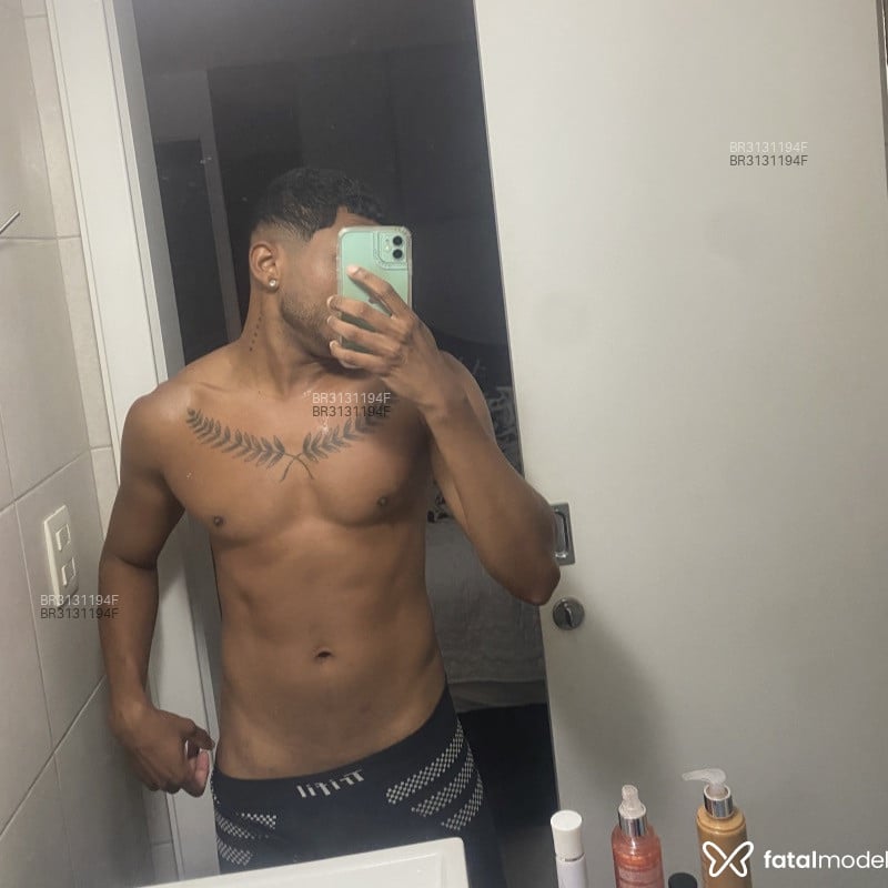 Acompanhante Gbqueiroz - Feed