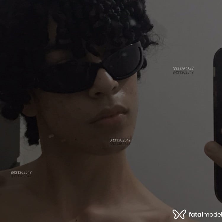 Acompanhante Pedro - Feed