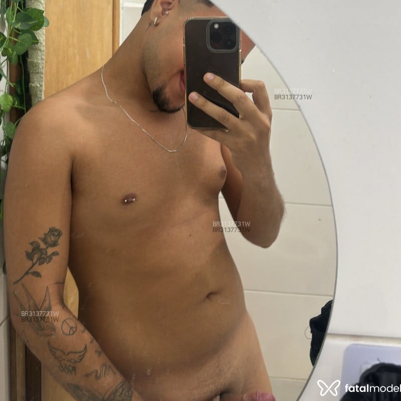 Acompanhante Diego - Feed