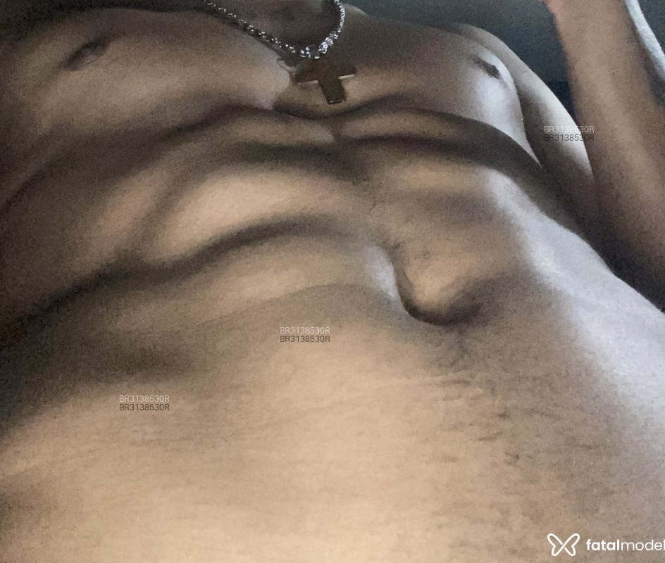 Acompanhante Matheus - Feed