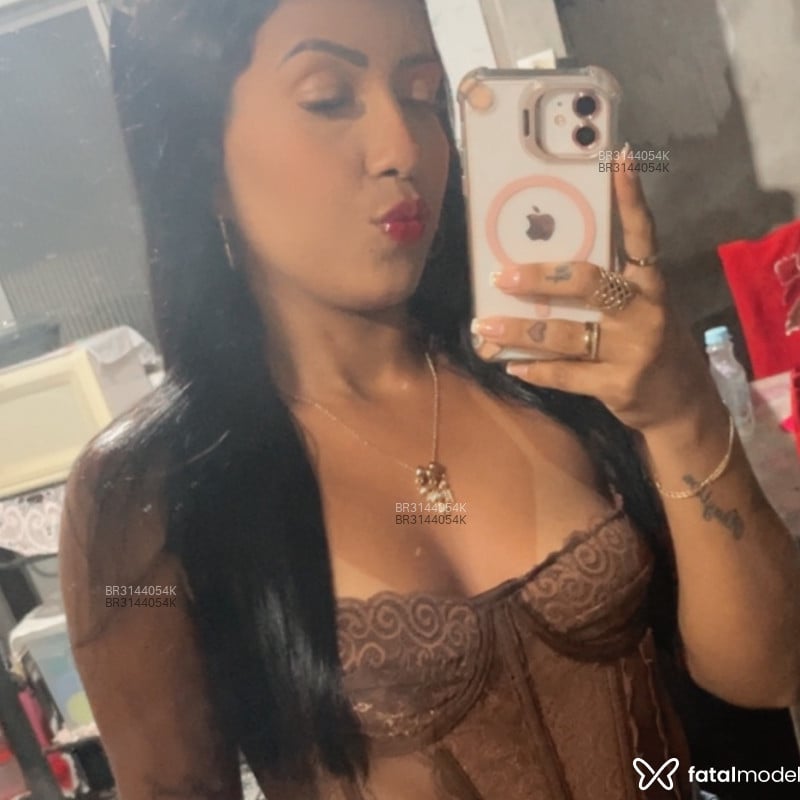 Acompanhante Renata Silva - Feed