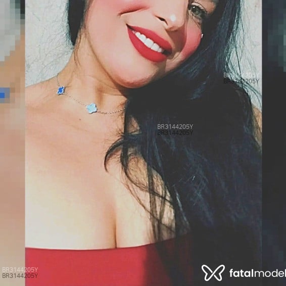 Acompanhante Sophie - Feed