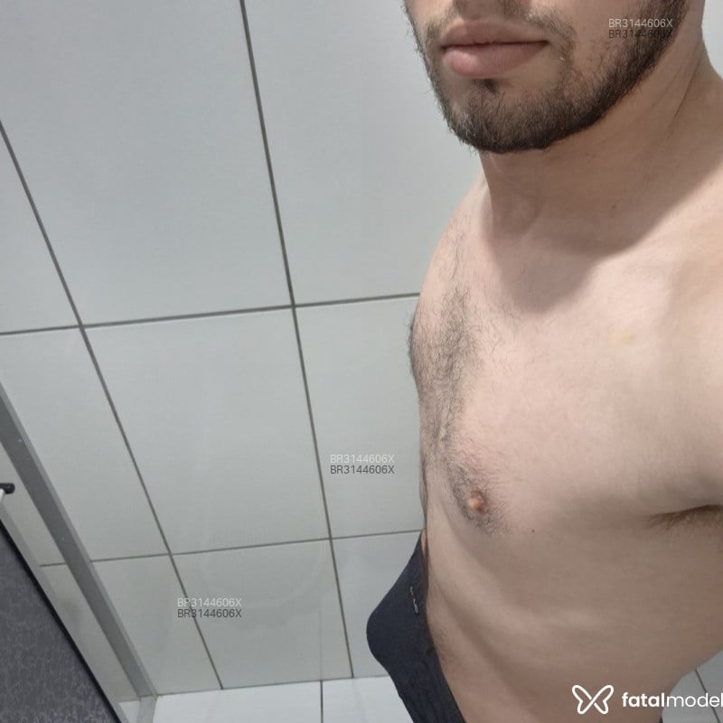 Acompanhante Lucas - Feed