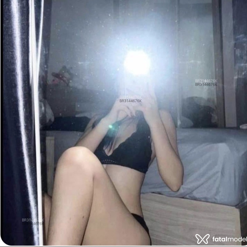 Acompanhante Mandy - Feed