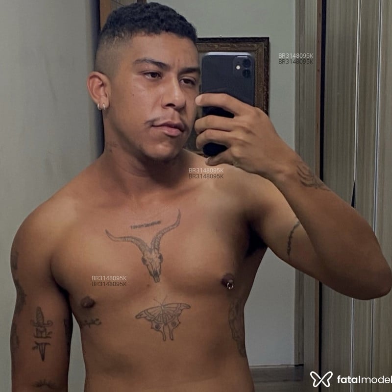 Acompanhante Breno - Feed