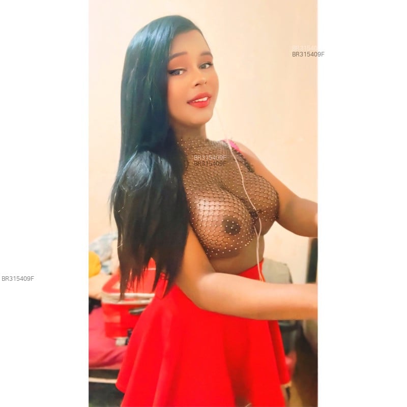 Acompanhante Sophia - Feed