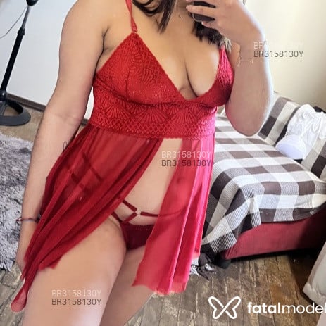 Acompanhante Camila - Feed